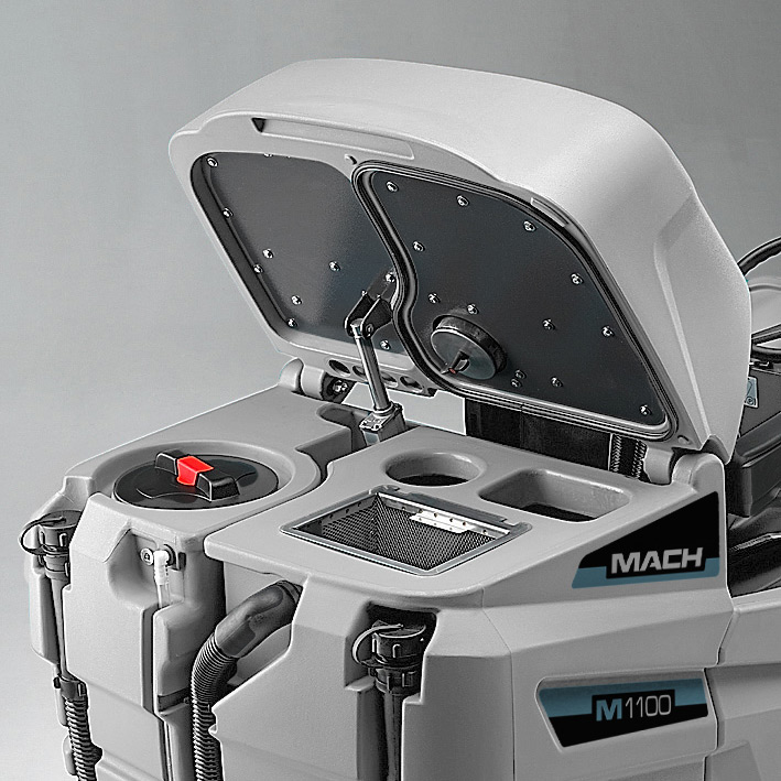 HIGH CAPACITY SOLUTION TANK