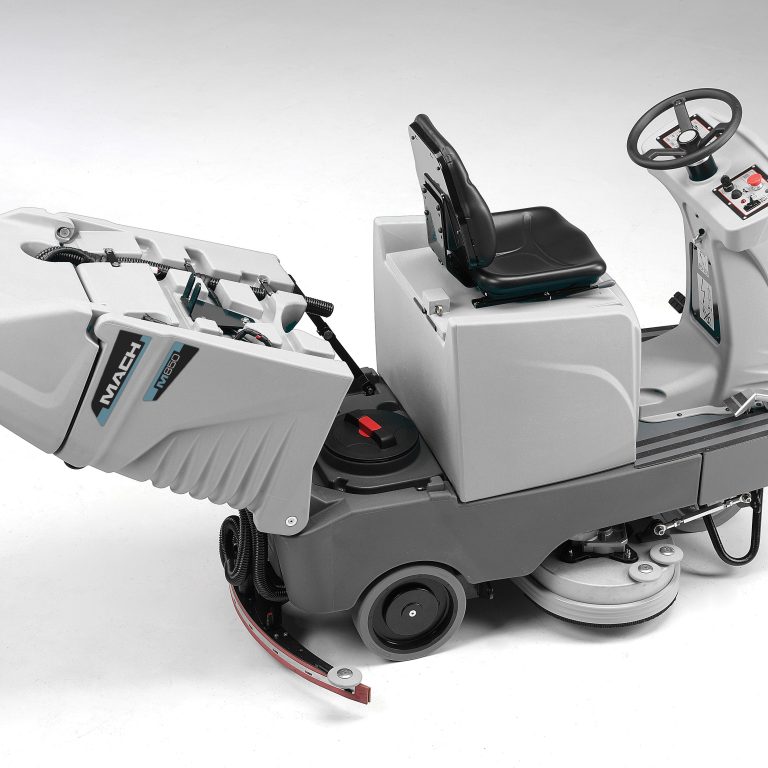 HIGH CAPACITY SOLUTION TANK